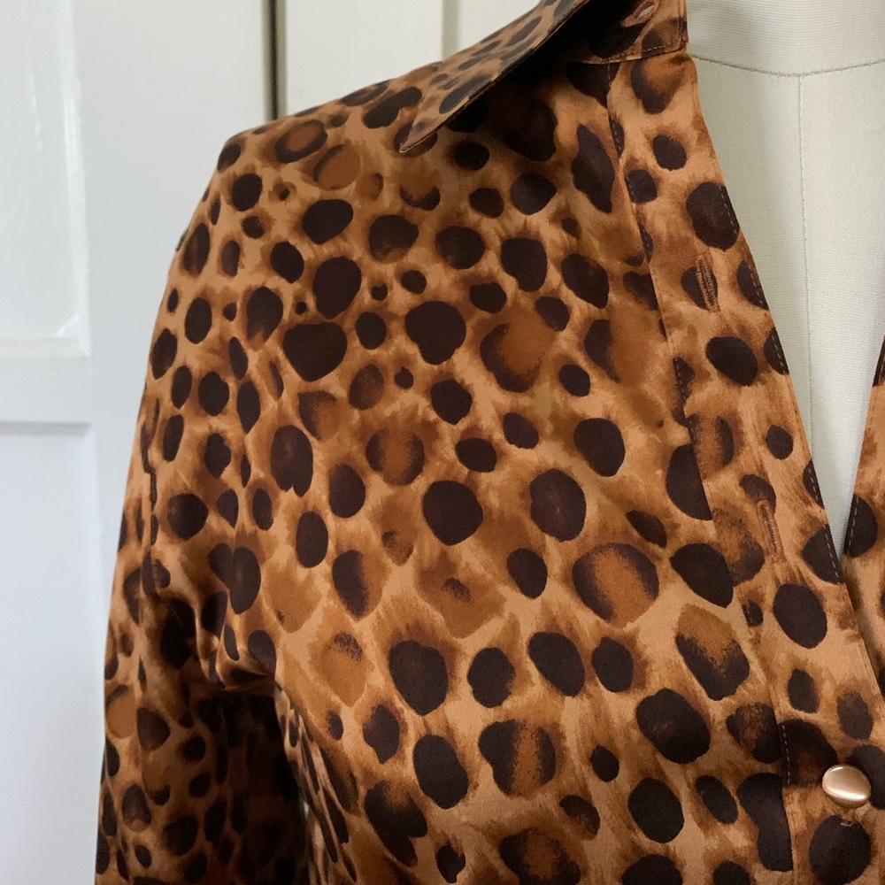 Vintage Worth 90s Leopard Blouse - Picture 2 of 6